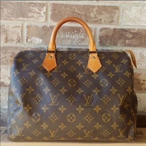 Classic Louis Vuitton speedy 30